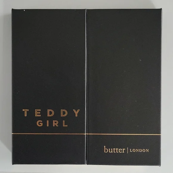 Eyeshadow Palette - Picture 4 of 4